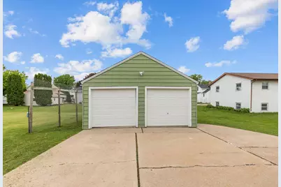 708 W 6th Avenue, Oshkosh, WI 54902 - Photo 35