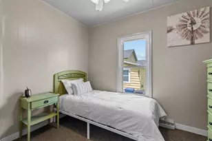 708 W 6th Ave, Oshkosh, WI 54902 - Photo 21