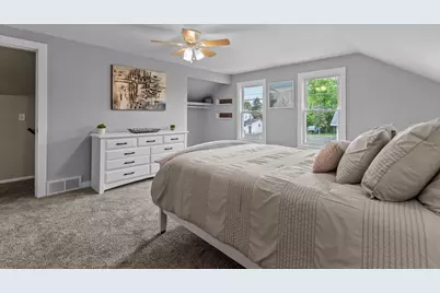 708 W 6th Avenue, Oshkosh, WI 54902 - Photo 25