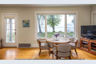 188 Adella Beach Road, Neenah, WI 54956 - Photo 5