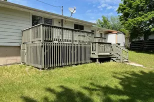 1218 Terrace Ct, Waupaca, WI 54981 - Photo 25