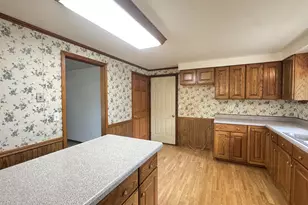 1218 Terrace Ct, Waupaca, WI 54981 - Photo 3