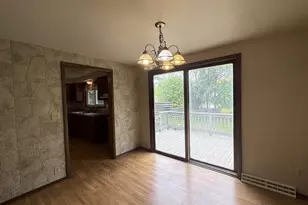 1218 Terrace Ct, Waupaca, WI 54981 - Photo 5