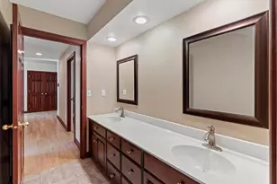 715 Hickory Valley Ct, De Pere, WI 54115 - Photo 33