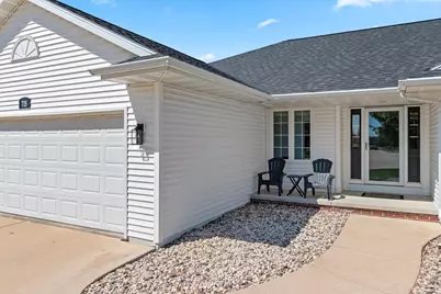 715 Hickory Valley Court, De Pere, WI 54115 - Photo 5