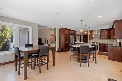 715 Hickory Valley Court, De Pere, WI 54115 - Photo 15