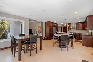 715 Hickory Valley Ct, De Pere, WI 54115 - Photo 15