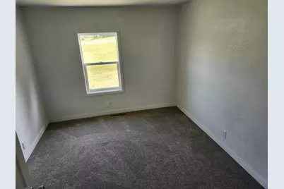 W8035 E Chicago Road, Wautoma, WI 54982 - Photo 9