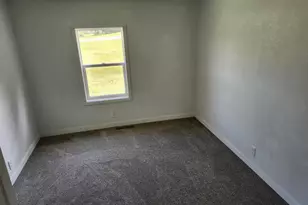W8035 E Chicago Rd, Wautoma, WI 54982 - Photo 9