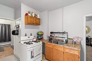 747 Frederick St, Oshkosh, WI 54901 - Photo 13
