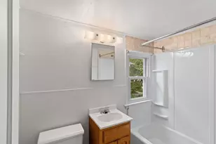747 Frederick St, Oshkosh, WI 54901 - Photo 5