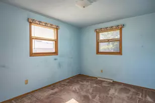 445 Glenview Ave, Combined Locks, WI 54113 - Photo 13