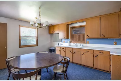 445 Glenview Avenue, Combined Locks, WI 54113 - Photo 7