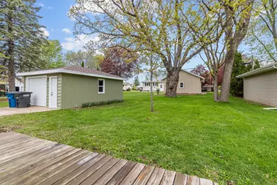 1034 Adams Avenue, Oshkosh, WI 54902 - Photo 23