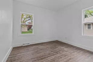 1034 Adams Ave, Oshkosh, WI 54902 - Photo 19