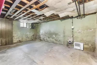 1029 W 7th Avenue, Oshkosh, WI 54902 - Photo 21