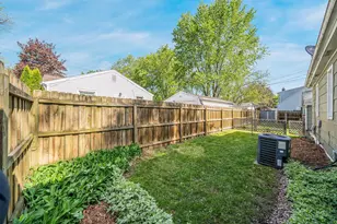 1212 8th St, Green Bay, WI 54304 - Photo 31