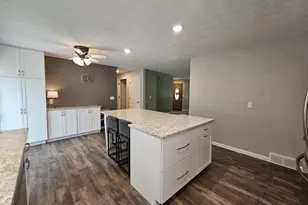 1304 Buchanan Ct, Kaukauna, WI 54130 - Photo 9