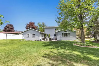 2152 Woodcrest Drive, Green Bay, WI 54304 - Photo 27