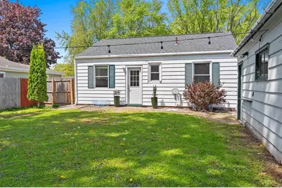 709 W 8th Street, Kaukauna, WI 54130 - Photo 5