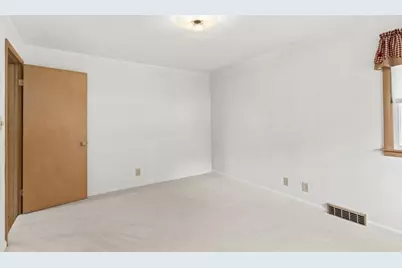 2627 W Heather Avenue, Appleton, WI 54914 - Photo 13