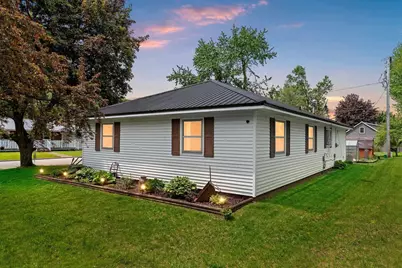 101 W Cedar Street, Bonduel, WI 54107 - Photo 3