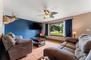 101 W Cedar St, Bonduel, WI 54107 - Photo 7