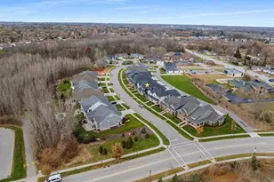 634 Olive Tree Dr, Green Bay, WI 54313 - Photo 31