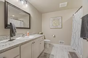 W7008 Jaclyn Ln, Greenville, WI 54942 - Photo 29