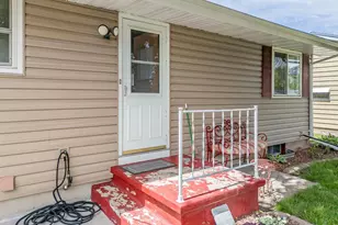 714 S Nash St, Hortonville, WI 54944 - Photo 43