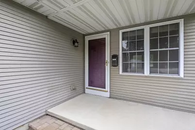 1324 W Bent Avenue, Oshkosh, WI 54901 - Photo 5