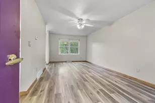 1324 W Bent Ave, Oshkosh, WI 54901 - Photo 7
