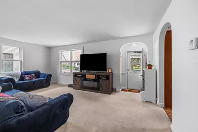 1932 N Division Street, Appleton, WI 54911 - Photo 5