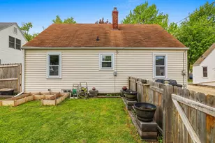 1932 N Division St, Appleton, WI 54911 - Photo 27