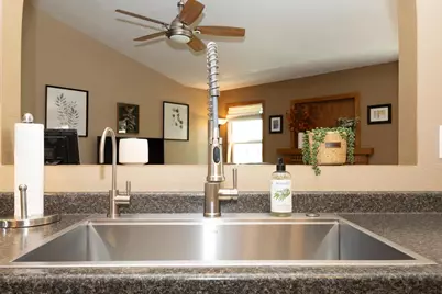 1104 Charlene Avenue, Omro, WI 54963 - Photo 27