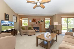 1104 Charlene Ave, Omro, WI 54963 - Photo 19