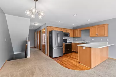2191 Trailside Lane, De Pere, WI 54115 - Photo 5