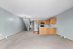 2191 Trailside Ln, De Pere, WI 54115 - Photo 11
