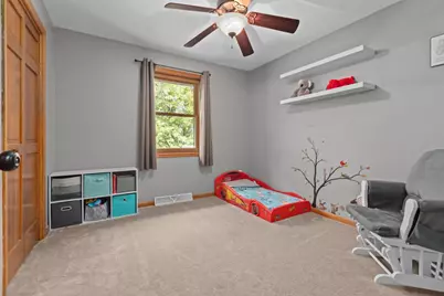 1433 W Roselawn Drive, Appleton, WI 54914 - Photo 23