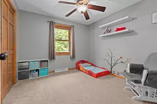 1433 W Roselawn Dr, Appleton, WI 54914 - Photo 23