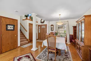 6457 Norfolk Ln, Racine, WI 53406 - Photo 5