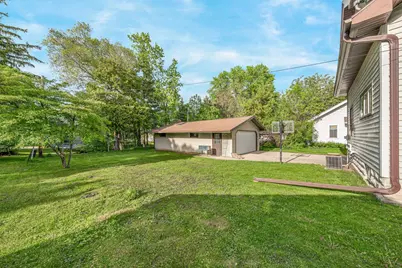 110 E Randall Street, Appleton, WI 54911 - Photo 27