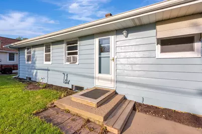 1625 Wisconsin Street, Oshkosh, WI 54901 - Photo 5