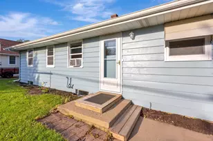 1625 Wisconsin St, Oshkosh, WI 54901 - Photo 5