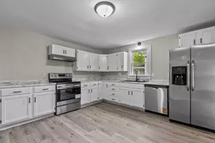 123 E 13th St, Fond du Lac, WI 54935 - Photo 9