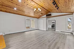 123 E 13th St, Fond du Lac, WI 54935 - Photo 7