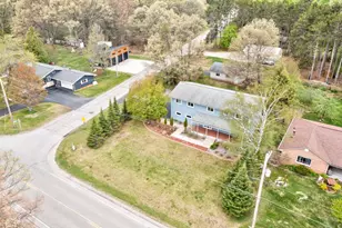 W656 Edwards Ave, Marinette, WI 54143 - Photo 75