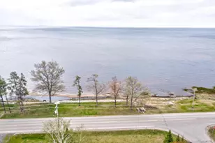 W656 Edwards Ave, Marinette, WI 54143 - Photo 77