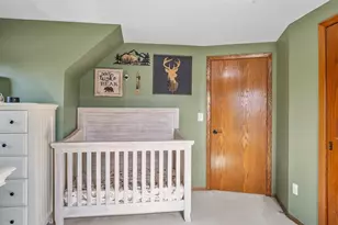 3033 E Canary St, Appleton, WI 54915 - Photo 25