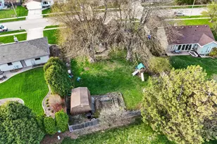 3033 E Canary St, Appleton, WI 54915 - Photo 45